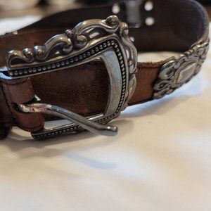 1997 Vintage Fossil Genuine Leather Small Belt Silver Medallion Concho Western